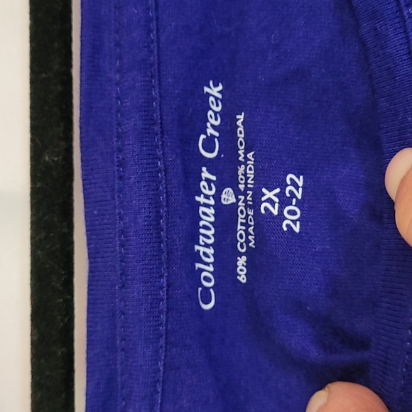 Coldwater Creek Women's Top w/ Gold Sequence Size 2X - Picture 6 of 7